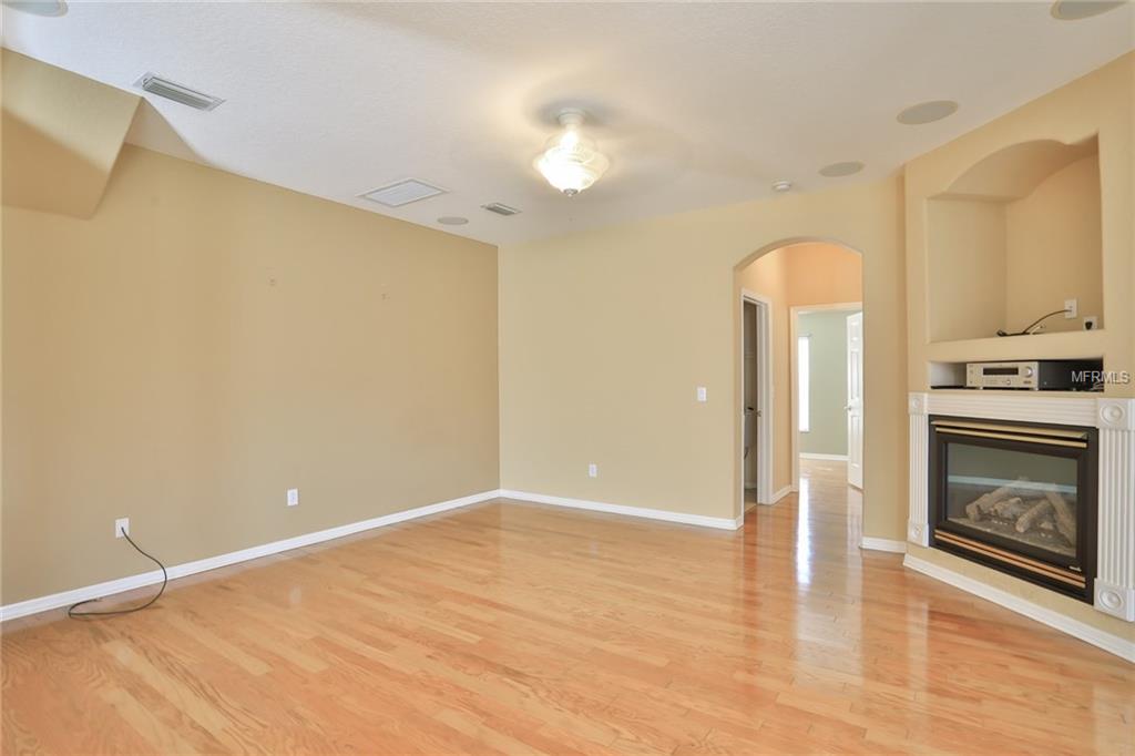 10721 BANFIELD DRIVE, RIVERVIEW, Florida 33579, 5 Bedrooms Bedrooms, 3 Rooms Rooms,3 BathroomsBathrooms,Residential,For sale,BANFIELD,T2928033