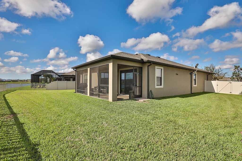 1928 FOX GRAPE LOOP, LUTZ, Florida 33558, 4 Bedrooms Bedrooms, 8 Rooms Rooms,3 BathroomsBathrooms,Residential,For sale,FOX GRAPE,T2928333