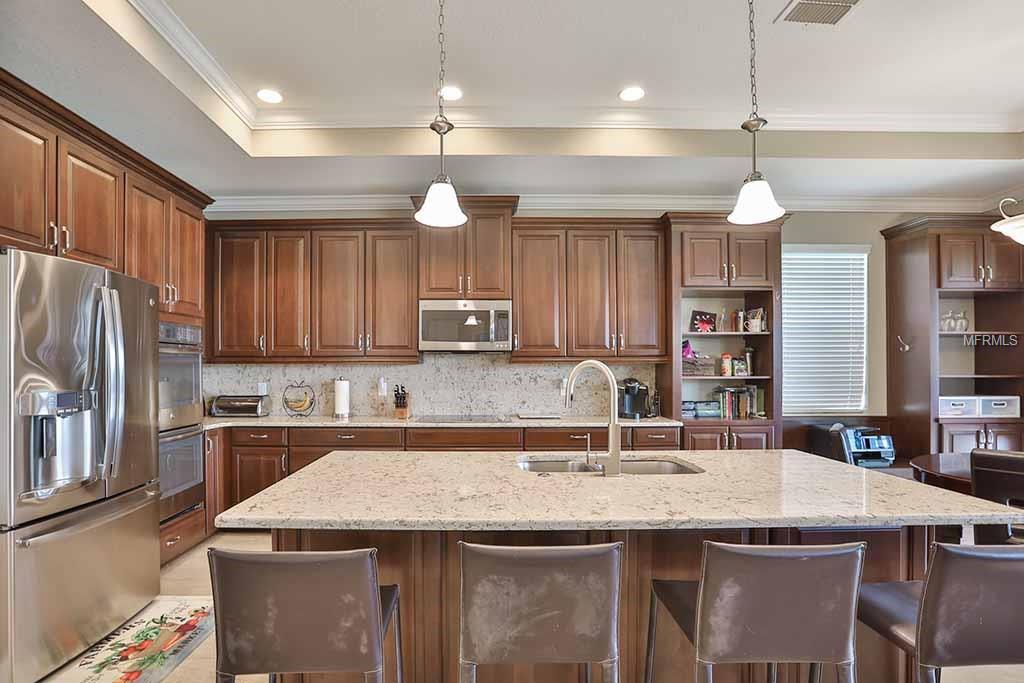 1928 FOX GRAPE LOOP, LUTZ, Florida 33558, 4 Bedrooms Bedrooms, 8 Rooms Rooms,3 BathroomsBathrooms,Residential,For sale,FOX GRAPE,T2928333