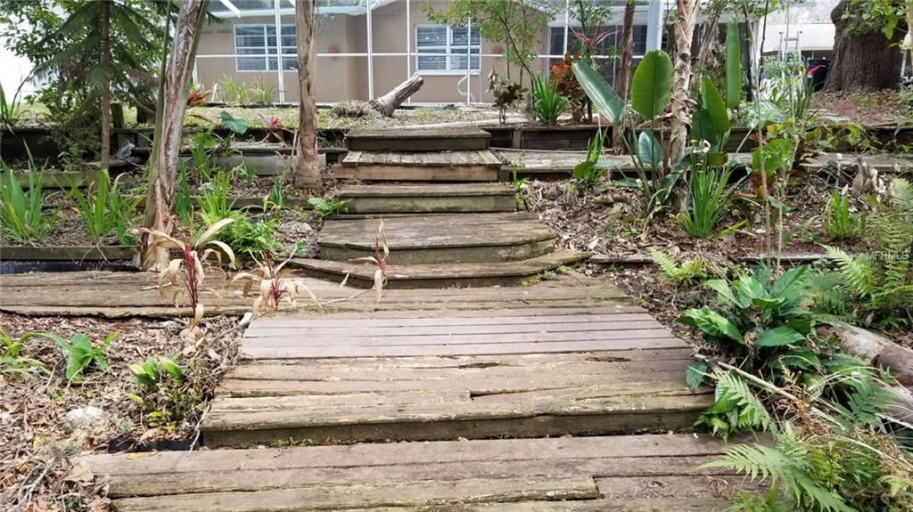 4333 CRESTWOOD BOULEVARD, NEW PORT RICHEY, Florida 34653, 3 Bedrooms Bedrooms, 6 Rooms Rooms,2 BathroomsBathrooms,Residential,For sale,CRESTWOOD,T2928446