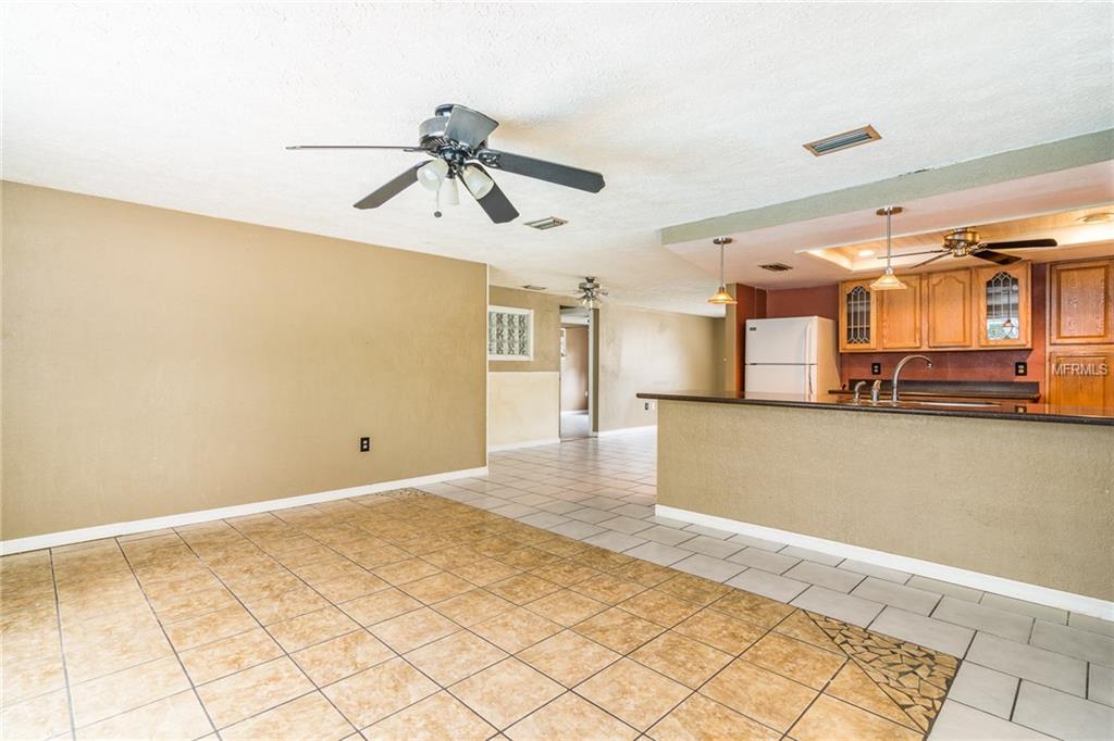 4333 CRESTWOOD BOULEVARD, NEW PORT RICHEY, Florida 34653, 3 Bedrooms Bedrooms, 6 Rooms Rooms,2 BathroomsBathrooms,Residential,For sale,CRESTWOOD,T2928446