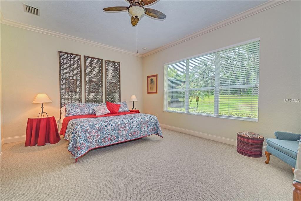 1723 LAUREL GLEN PLACE, LAKELAND, Florida 33803, 3 Bedrooms Bedrooms, 7 Rooms Rooms,2 BathroomsBathrooms,Residential,For sale,LAUREL GLEN,L4721227