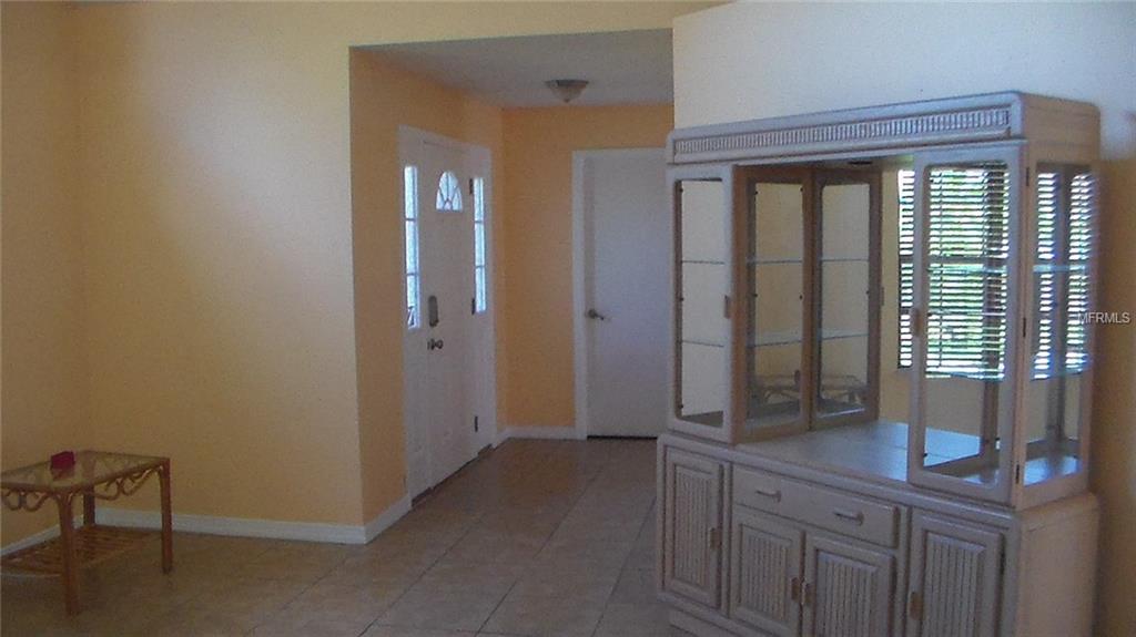 118 HONEYWOOD DRIVE, KISSIMMEE, Florida 34743, 3 Bedrooms Bedrooms, 6 Rooms Rooms,2 BathroomsBathrooms,Residential,For sale,HONEYWOOD,O5537757