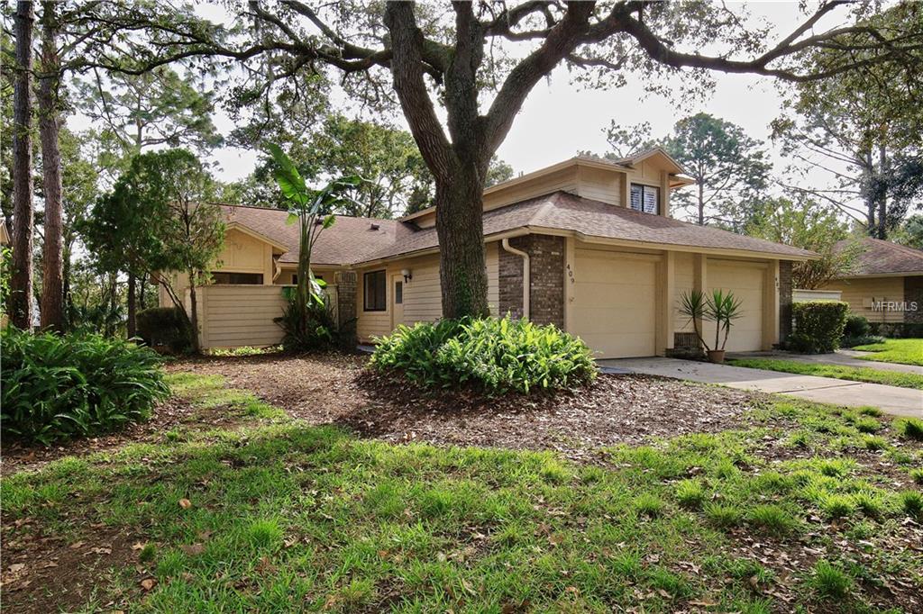 409 EVESHAM PLACE, LONGWOOD, Florida 32779, 2 Bedrooms Bedrooms, 4 Rooms Rooms,2 BathroomsBathrooms,Residential,For sale,EVESHAM,O5541789