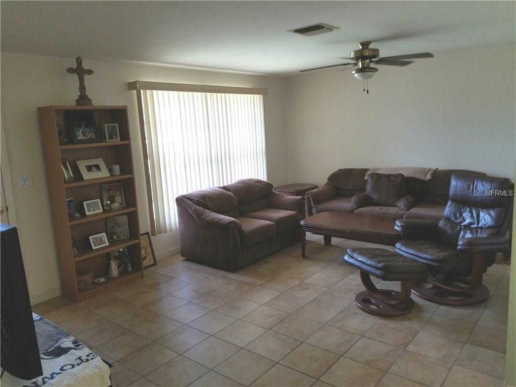 2302 SUMMIT STREET, PORT CHARLOTTE, Florida 33948, 2 Bedrooms Bedrooms, 5 Rooms Rooms,2 BathroomsBathrooms,Residential,For sale,SUMMIT,N5914938