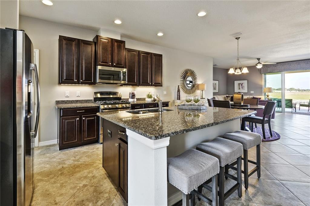 954 GLAZEBROOK LOOP, ORANGE CITY, Florida 32763, 4 Bedrooms Bedrooms, 8 Rooms Rooms,2 BathroomsBathrooms,Residential,For sale,GLAZEBROOK,W7635840