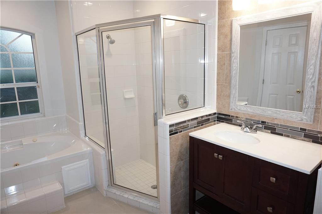 676 MEADOW PARK DRIVE, MINNEOLA, Florida 34715, 3 Bedrooms Bedrooms, 7 Rooms Rooms,2 BathroomsBathrooms,Residential,For sale,MEADOW PARK,G4850664