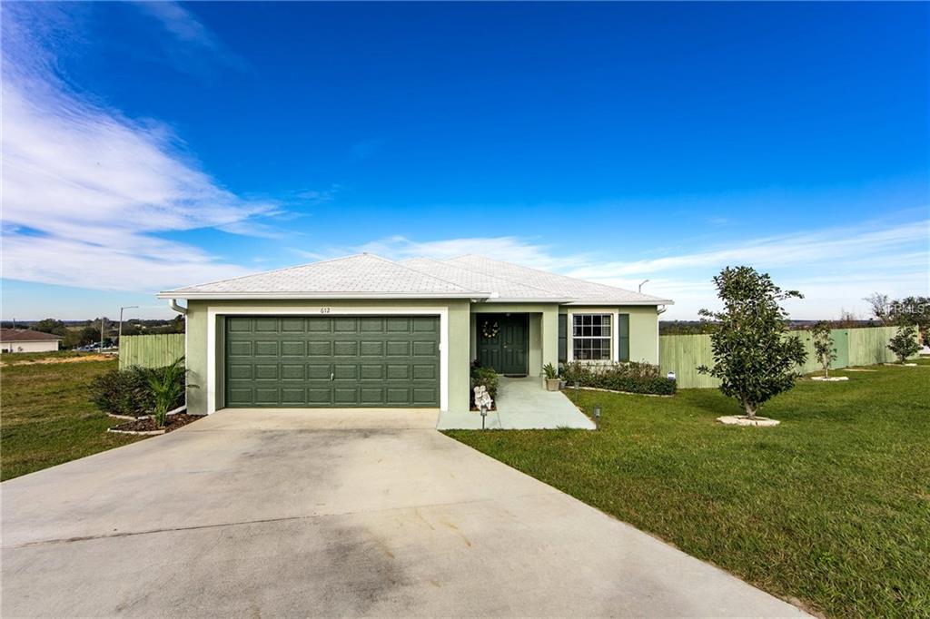 612 CHICAGO WAY, DUNDEE, Florida 33838, 3 Bedrooms Bedrooms, 10 Rooms Rooms,2 BathroomsBathrooms,Residential,For sale,CHICAGO,P4718481