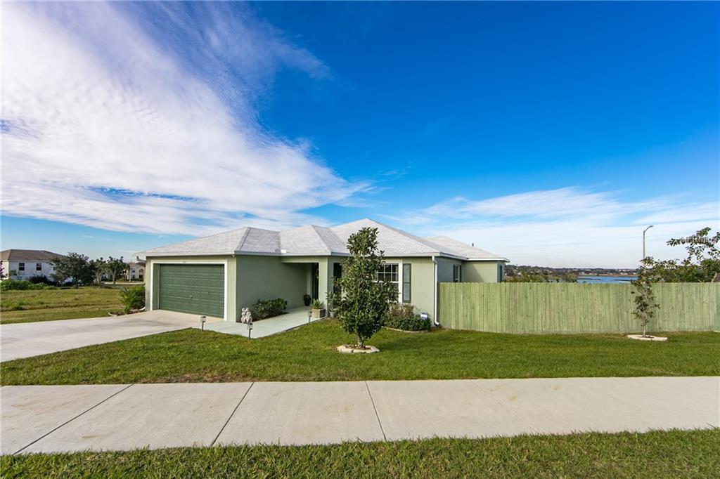 612 CHICAGO WAY, DUNDEE, Florida 33838, 3 Bedrooms Bedrooms, 10 Rooms Rooms,2 BathroomsBathrooms,Residential,For sale,CHICAGO,P4718481