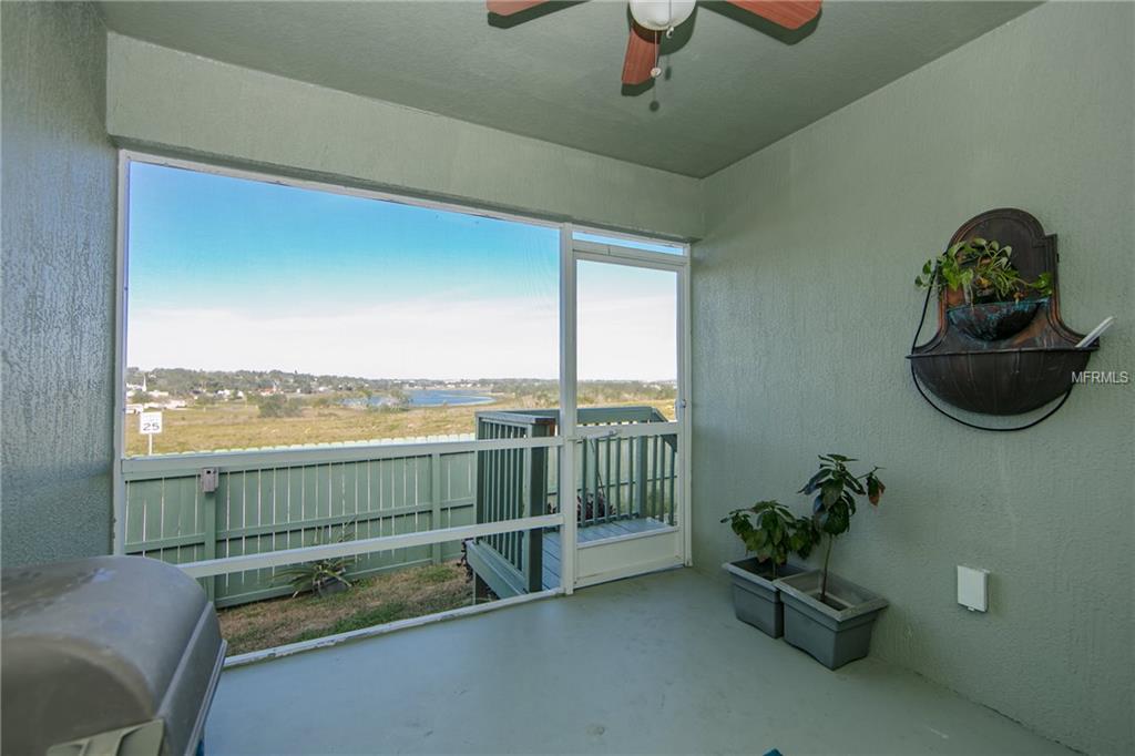 612 CHICAGO WAY, DUNDEE, Florida 33838, 3 Bedrooms Bedrooms, 10 Rooms Rooms,2 BathroomsBathrooms,Residential,For sale,CHICAGO,P4718481