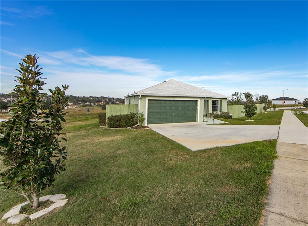 612 CHICAGO WAY, DUNDEE, Florida 33838, 3 Bedrooms Bedrooms, 10 Rooms Rooms,2 BathroomsBathrooms,Residential,For sale,CHICAGO,P4718481