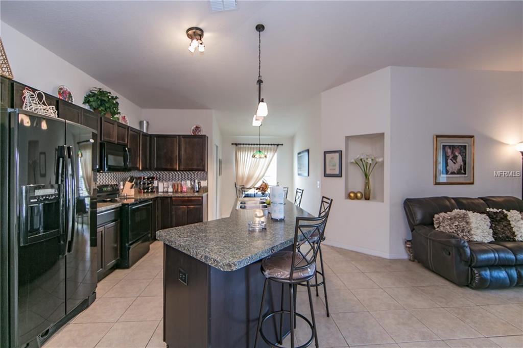 612 CHICAGO WAY, DUNDEE, Florida 33838, 3 Bedrooms Bedrooms, 10 Rooms Rooms,2 BathroomsBathrooms,Residential,For sale,CHICAGO,P4718481