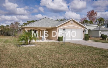 11515 LOUNDS COURT, NEW PORT RICHEY, Florida 34654, 3 Bedrooms Bedrooms, 5 Rooms Rooms,2 BathroomsBathrooms,Residential,For sale,LOUNDS,W7637539