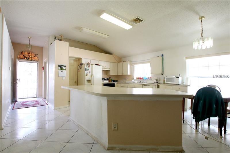 8902 SOUTHBAY DRIVE, TAMPA, Florida 33615, 3 Bedrooms Bedrooms, 6 Rooms Rooms,2 BathroomsBathrooms,Residential,For sale,SOUTHBAY,T2928038