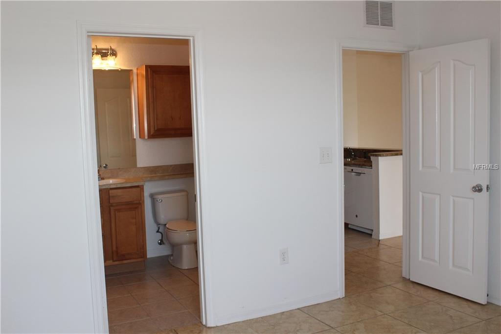 8335 38TH STREET CIRCLE E, SARASOTA, Florida 34243, 2 Bedrooms Bedrooms, 6 Rooms Rooms,2 BathroomsBathrooms,Residential,For sale,38TH STREET,A4209882