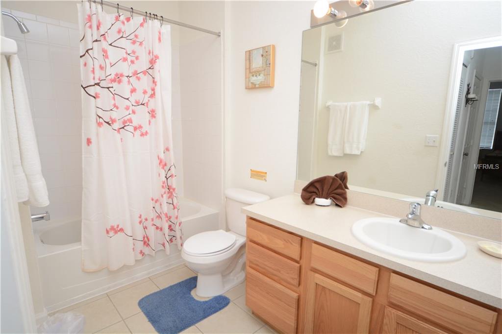 2774 ALMATON LOOP, KISSIMMEE, Florida 34747, 2 Bedrooms Bedrooms, 3 Rooms Rooms,2 BathroomsBathrooms,Residential,For sale,ALMATON,S4857084