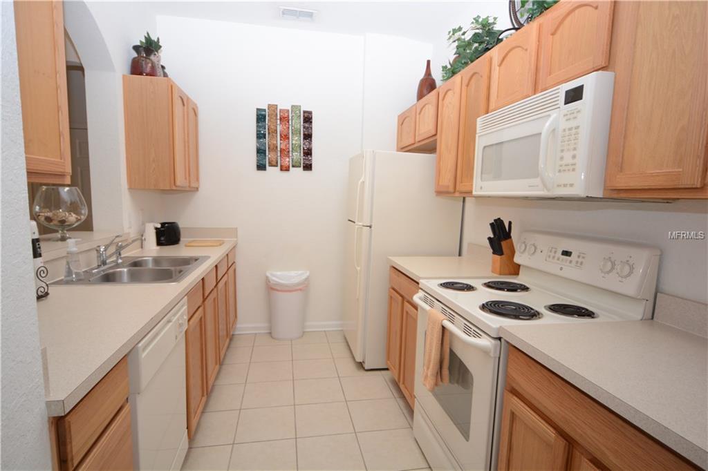 2774 ALMATON LOOP, KISSIMMEE, Florida 34747, 2 Bedrooms Bedrooms, 3 Rooms Rooms,2 BathroomsBathrooms,Residential,For sale,ALMATON,S4857084