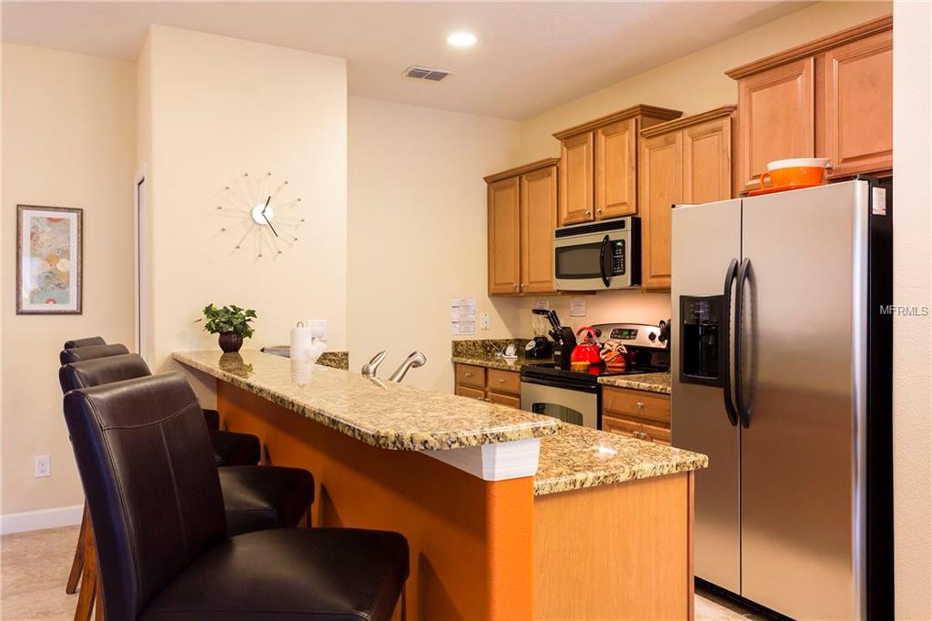 8954 CAT PALM ROAD, KISSIMMEE, Florida 34747, 3 Bedrooms Bedrooms, 6 Rooms Rooms,3 BathroomsBathrooms,Residential,For sale,CAT PALM,O5452210