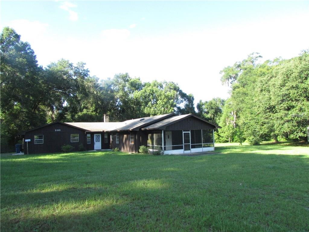 200 LAKE GERTIE ROAD, DELAND, Florida 32720, 2 Bedrooms Bedrooms, 6 Rooms Rooms,1 BathroomBathrooms,Residential,For sale,LAKE GERTIE,V4720204