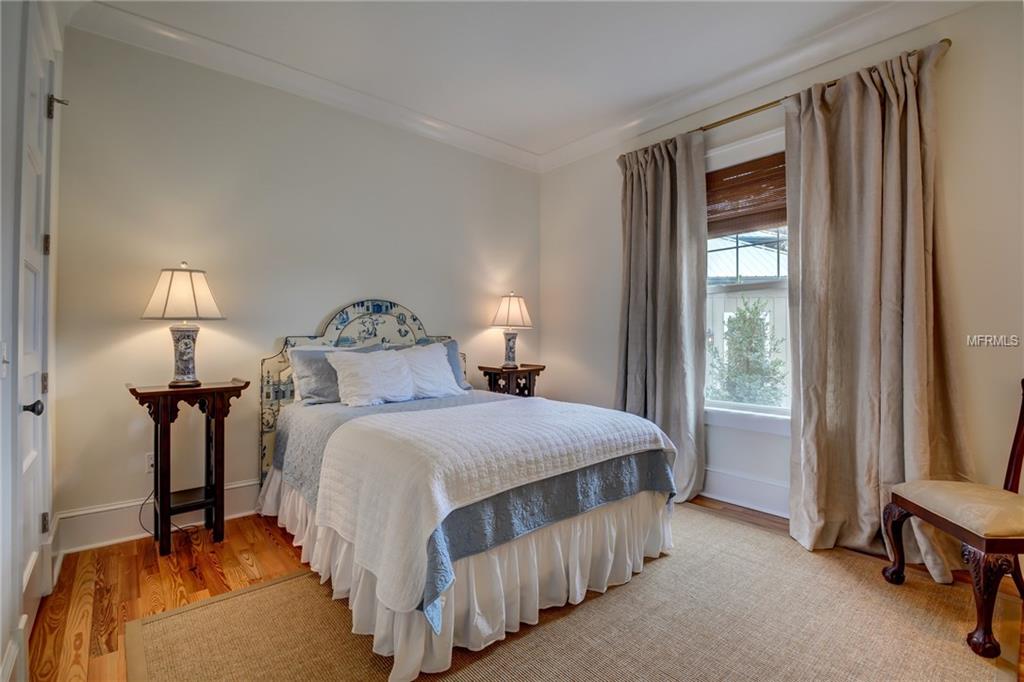 1717 REYNOLDS ROAD, DE LEON SPRINGS, Florida 32130, 3 Bedrooms Bedrooms, 10 Rooms Rooms,3 BathroomsBathrooms,Residential,For sale,REYNOLDS,V4722089