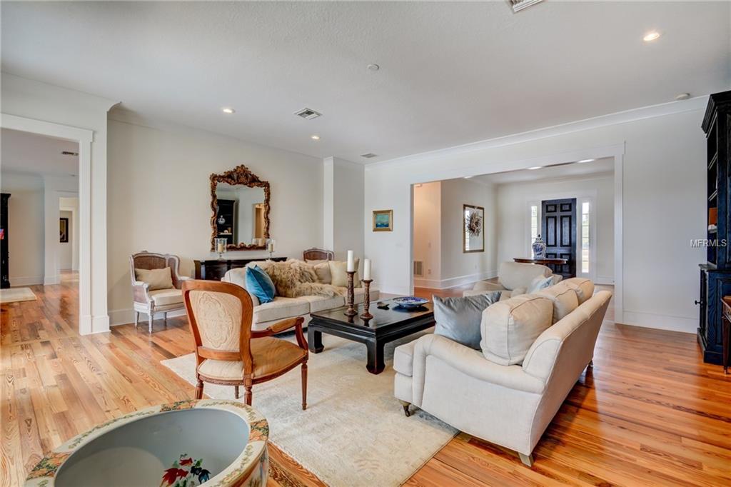 1717 REYNOLDS ROAD, DE LEON SPRINGS, Florida 32130, 3 Bedrooms Bedrooms, 10 Rooms Rooms,3 BathroomsBathrooms,Residential,For sale,REYNOLDS,V4722089