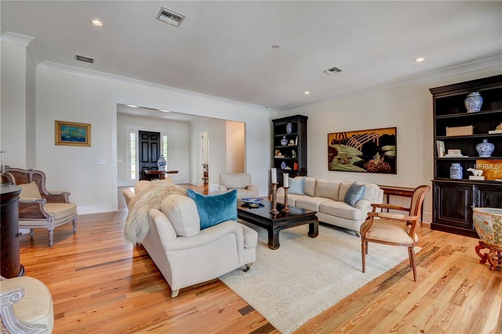 1717 REYNOLDS ROAD, DE LEON SPRINGS, Florida 32130, 3 Bedrooms Bedrooms, 10 Rooms Rooms,3 BathroomsBathrooms,Residential,For sale,REYNOLDS,V4722089