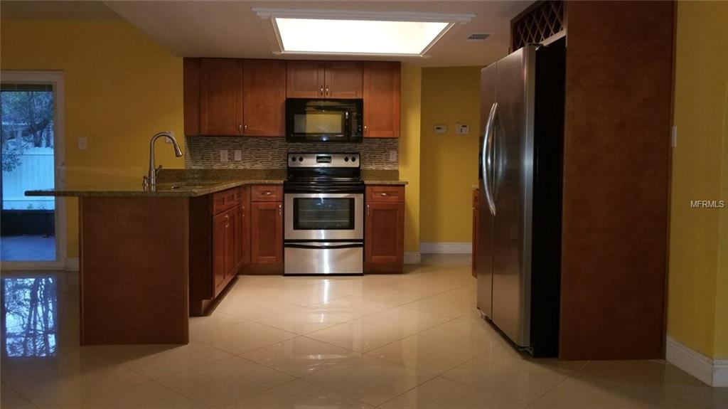 1386 DELTONA BOULEVARD, SPRING HILL, Florida 34606, 3 Bedrooms Bedrooms, 3 Rooms Rooms,2 BathroomsBathrooms,Residential,For sale,DELTONA,H2204422