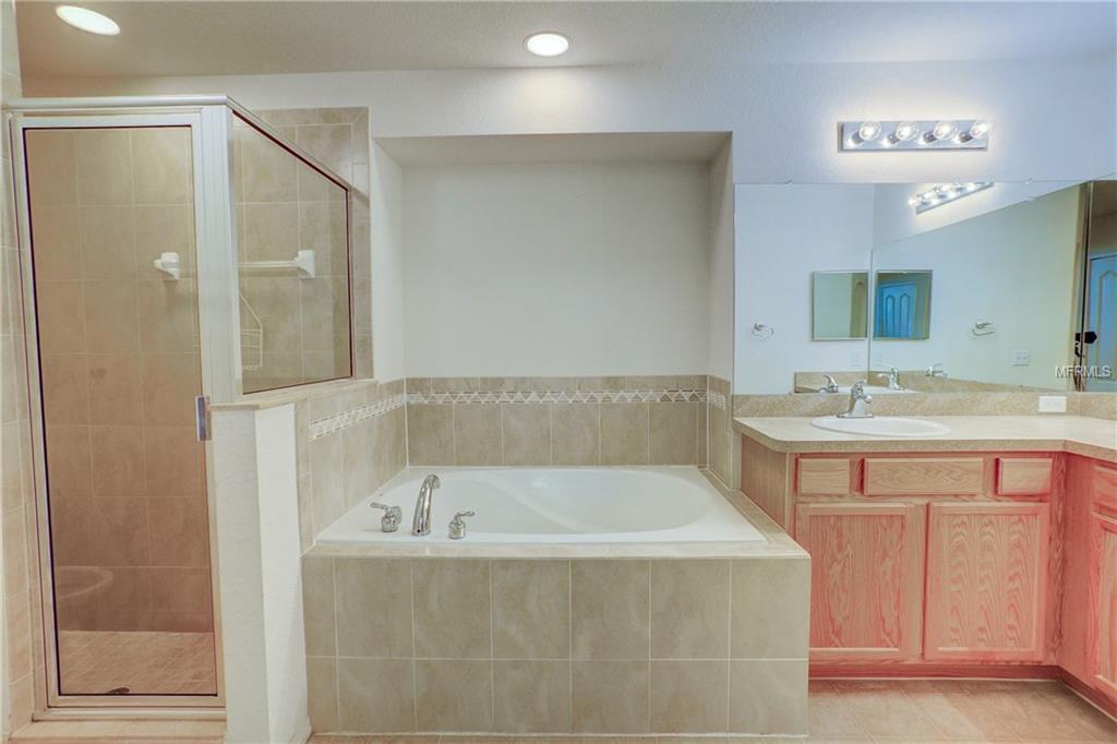 5192 ASHWOOD DRIVE, LAKELAND, Florida 33811, 3 Bedrooms Bedrooms, 5 Rooms Rooms,2 BathroomsBathrooms,Residential,For sale,ASHWOOD,G4851338