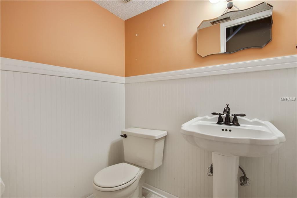 6008 SOARING AVENUE, TEMPLE TERRACE, Florida 33617, 4 Bedrooms Bedrooms, 10 Rooms Rooms,2 BathroomsBathrooms,Residential,For sale,SOARING,T2922952