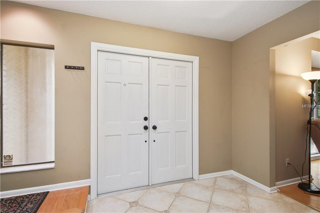 6008 SOARING AVENUE, TEMPLE TERRACE, Florida 33617, 4 Bedrooms Bedrooms, 10 Rooms Rooms,2 BathroomsBathrooms,Residential,For sale,SOARING,T2922952