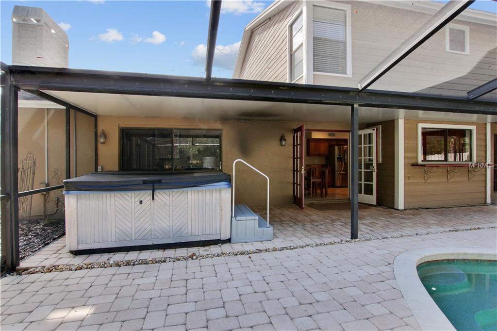 6008 SOARING AVENUE, TEMPLE TERRACE, Florida 33617, 4 Bedrooms Bedrooms, 10 Rooms Rooms,2 BathroomsBathrooms,Residential,For sale,SOARING,T2922952