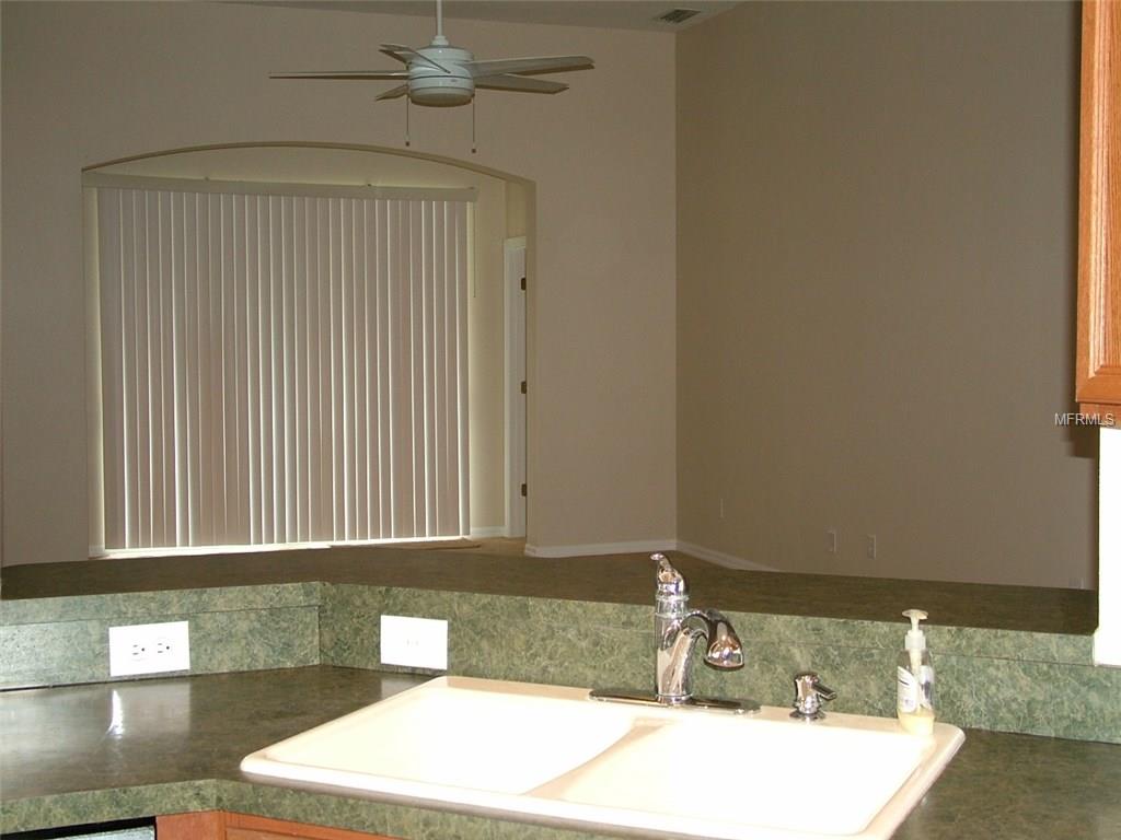 650 CHESNEY DRIVE, VALRICO, Florida 33594, 4 Bedrooms Bedrooms, 8 Rooms Rooms,3 BathroomsBathrooms,Residential,For sale,CHESNEY,T2927806