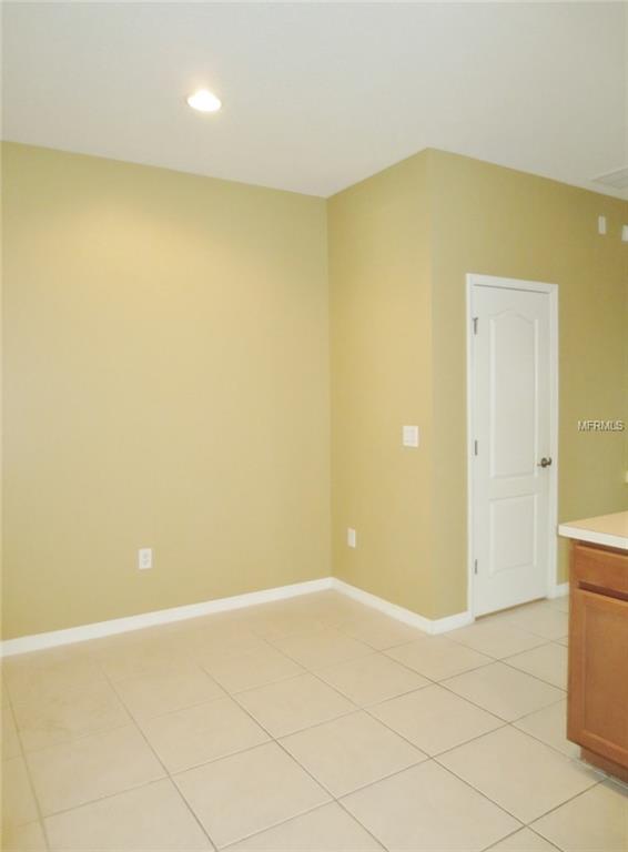 31217 FLANNERY COURT, WESLEY CHAPEL, Florida 33543, 4 Bedrooms Bedrooms, 9 Rooms Rooms,3 BathroomsBathrooms,Residential,For sale,FLANNERY,T2928039