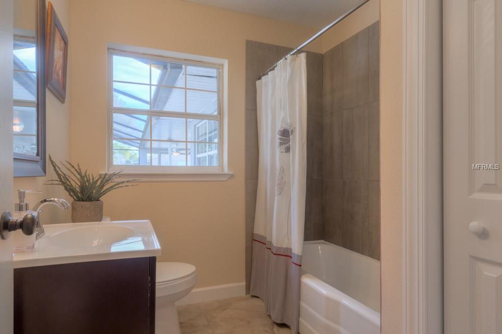 315 S WOODWARD AVENUE, DELAND, Florida 32720, 4 Bedrooms Bedrooms, 7 Rooms Rooms,3 BathroomsBathrooms,Residential,For sale,WOODWARD,V4722917