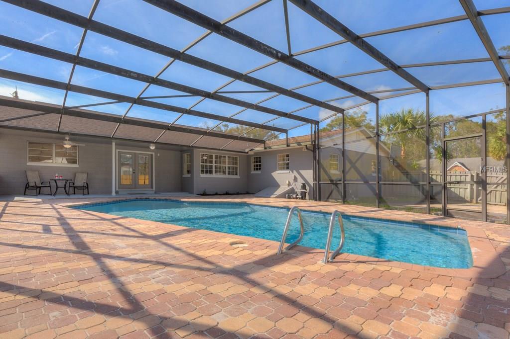 315 S WOODWARD AVENUE, DELAND, Florida 32720, 4 Bedrooms Bedrooms, 7 Rooms Rooms,3 BathroomsBathrooms,Residential,For sale,WOODWARD,V4722917