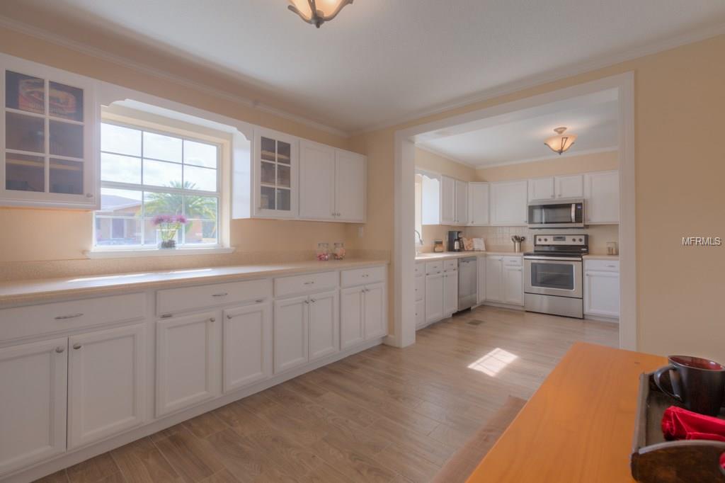 315 S WOODWARD AVENUE, DELAND, Florida 32720, 4 Bedrooms Bedrooms, 7 Rooms Rooms,3 BathroomsBathrooms,Residential,For sale,WOODWARD,V4722917