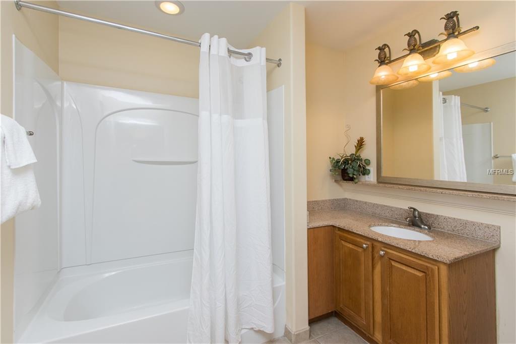 13427 BLUE HERON BEACH DRIVE, ORLANDO, Florida 32821, 2 Bedrooms Bedrooms, 5 Rooms Rooms,2 BathroomsBathrooms,Residential,For sale,BLUE HERON BEACH,O5561723