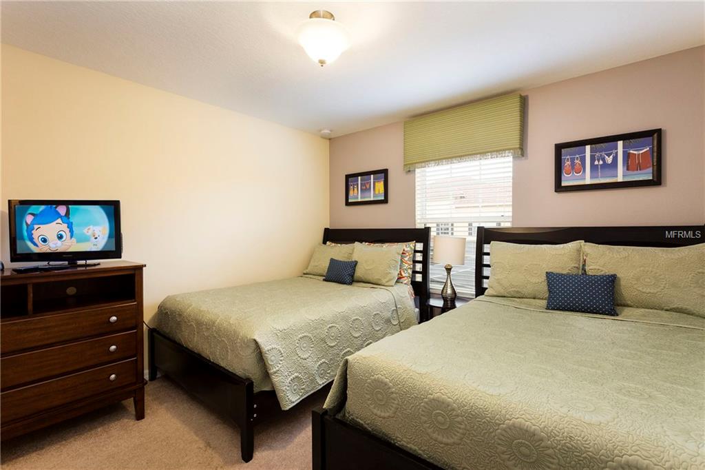 8972 CAT PALM ROAD, KISSIMMEE, Florida 34747, 4 Bedrooms Bedrooms, 5 Rooms Rooms,3 BathroomsBathrooms,Residential,For sale,CAT PALM,O5452341