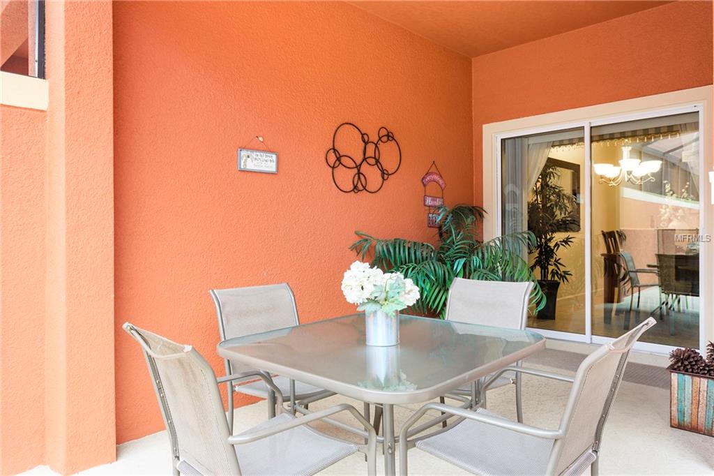 8972 CAT PALM ROAD, KISSIMMEE, Florida 34747, 4 Bedrooms Bedrooms, 5 Rooms Rooms,3 BathroomsBathrooms,Residential,For sale,CAT PALM,O5452341