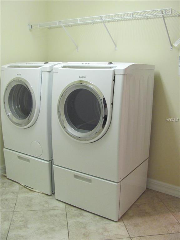 NORTH PORT, Florida 34287, 3 Bedrooms Bedrooms, 6 Rooms Rooms,2 BathroomsBathrooms,Residential,For sale,C7240444