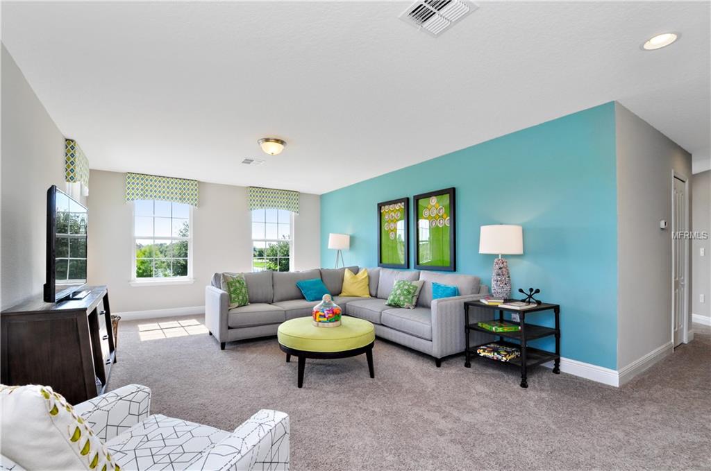 962 GLAZEBROOK LOOP, ORANGE CITY, Florida 32763, 4 Bedrooms Bedrooms, 10 Rooms Rooms,2 BathroomsBathrooms,Residential,For sale,GLAZEBROOK,W7635843