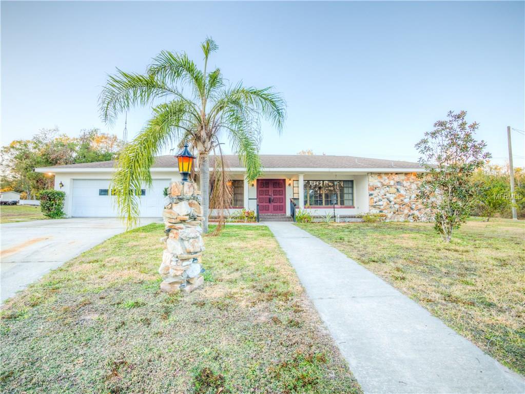 1100 MAGNOLIA LANE, WAUCHULA, Florida 33873, 4 Bedrooms Bedrooms, 9 Rooms Rooms,3 BathroomsBathrooms,Residential,For sale,MAGNOLIA,L4724736