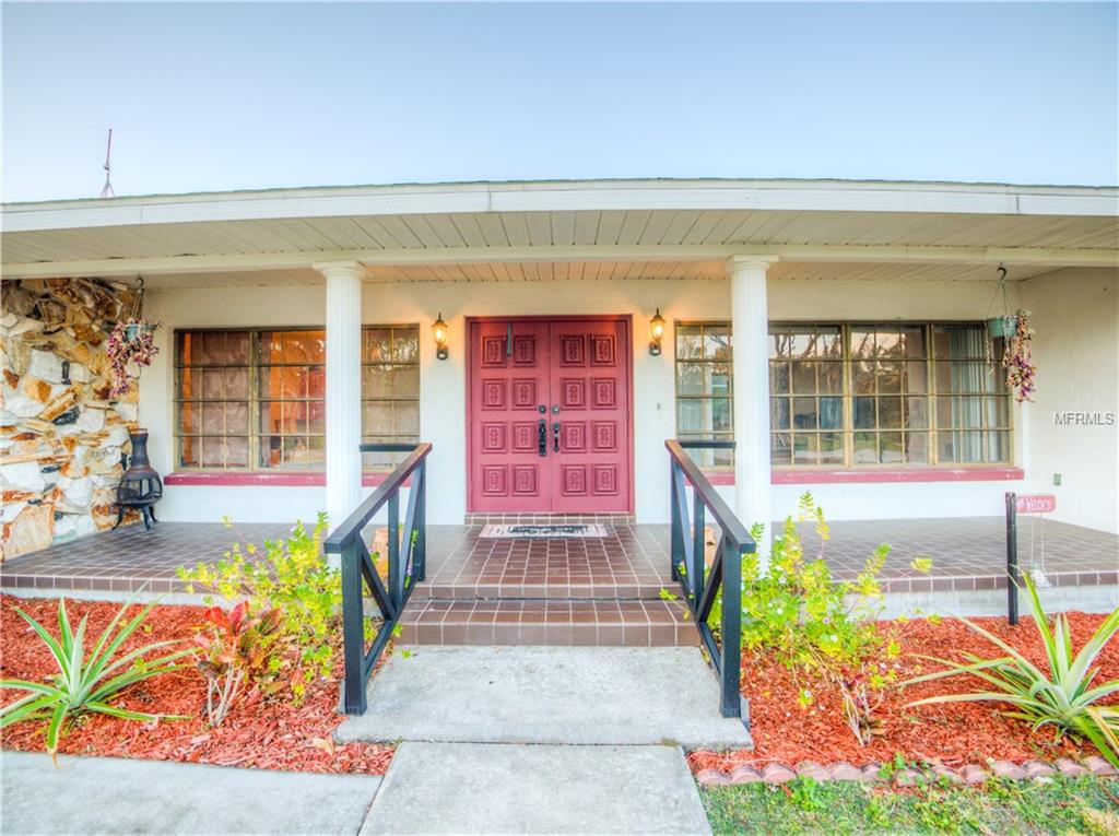 1100 MAGNOLIA LANE, WAUCHULA, Florida 33873, 4 Bedrooms Bedrooms, 9 Rooms Rooms,3 BathroomsBathrooms,Residential,For sale,MAGNOLIA,L4724736