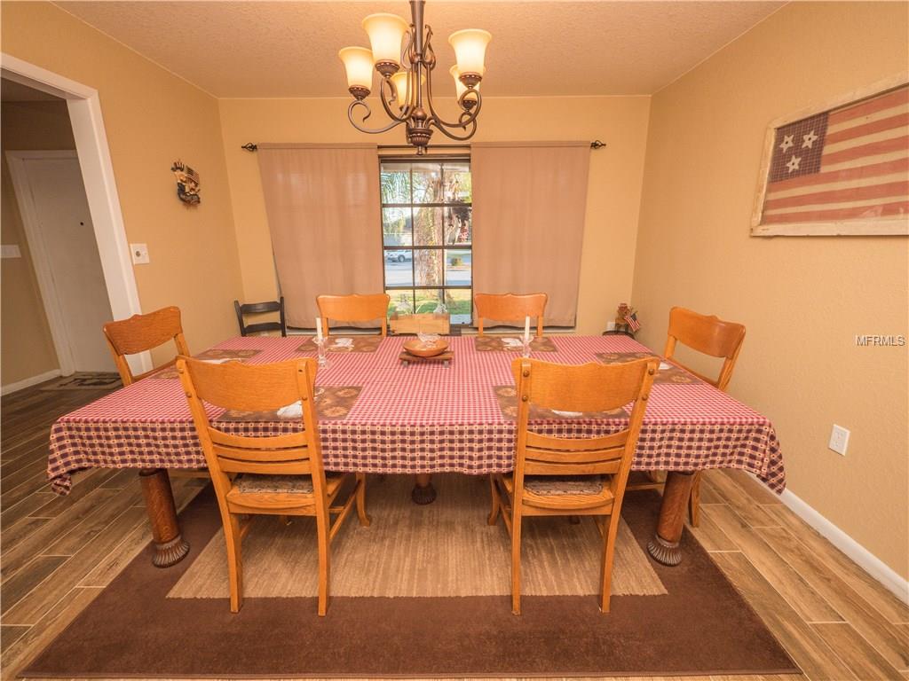 1100 MAGNOLIA LANE, WAUCHULA, Florida 33873, 4 Bedrooms Bedrooms, 9 Rooms Rooms,3 BathroomsBathrooms,Residential,For sale,MAGNOLIA,L4724736