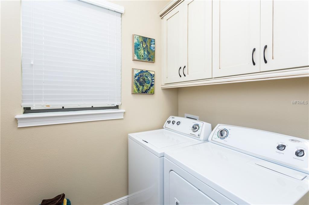 824 DESERT MOUNTAIN COURT, REUNION, Florida 34747, 5 Bedrooms Bedrooms, 8 Rooms Rooms,5 BathroomsBathrooms,Residential,For sale,DESERT MOUNTAIN,S4855564