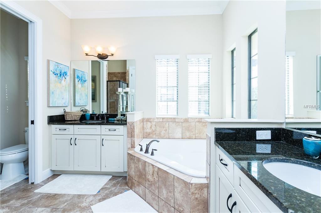 824 DESERT MOUNTAIN COURT, REUNION, Florida 34747, 5 Bedrooms Bedrooms, 8 Rooms Rooms,5 BathroomsBathrooms,Residential,For sale,DESERT MOUNTAIN,S4855564