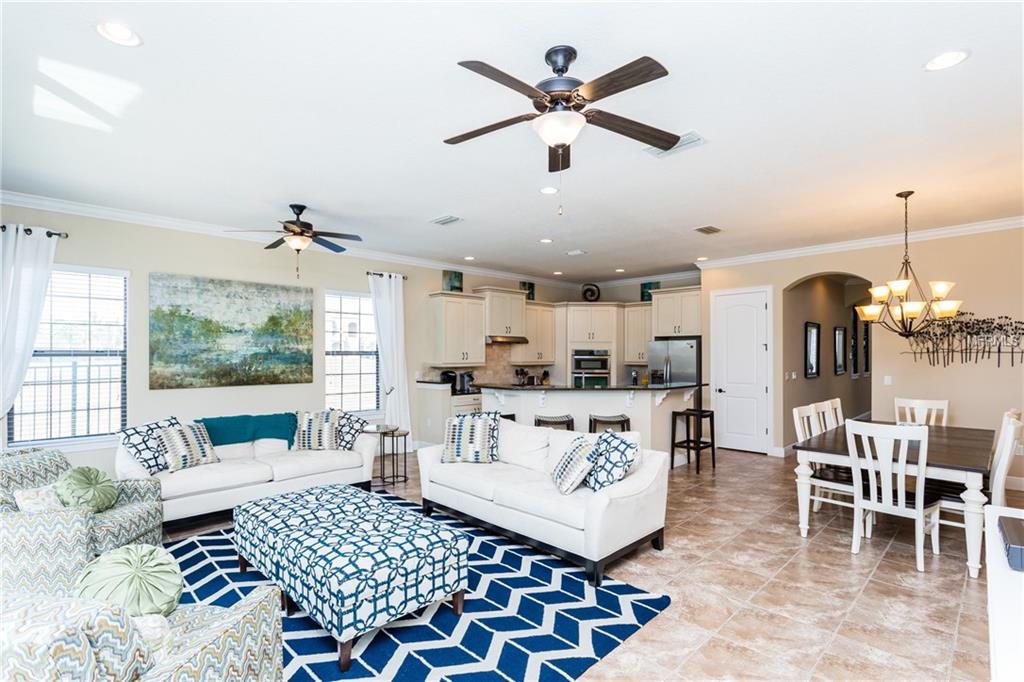 824 DESERT MOUNTAIN COURT, REUNION, Florida 34747, 5 Bedrooms Bedrooms, 8 Rooms Rooms,5 BathroomsBathrooms,Residential,For sale,DESERT MOUNTAIN,S4855564