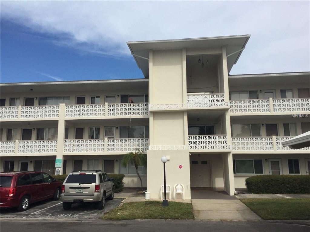 1235 S HIGHLAND AVENUE, CLEARWATER, Florida 33756, 2 Bedrooms Bedrooms, 4 Rooms Rooms,1 BathroomBathrooms,Residential,For sale,HIGHLAND,U7844697