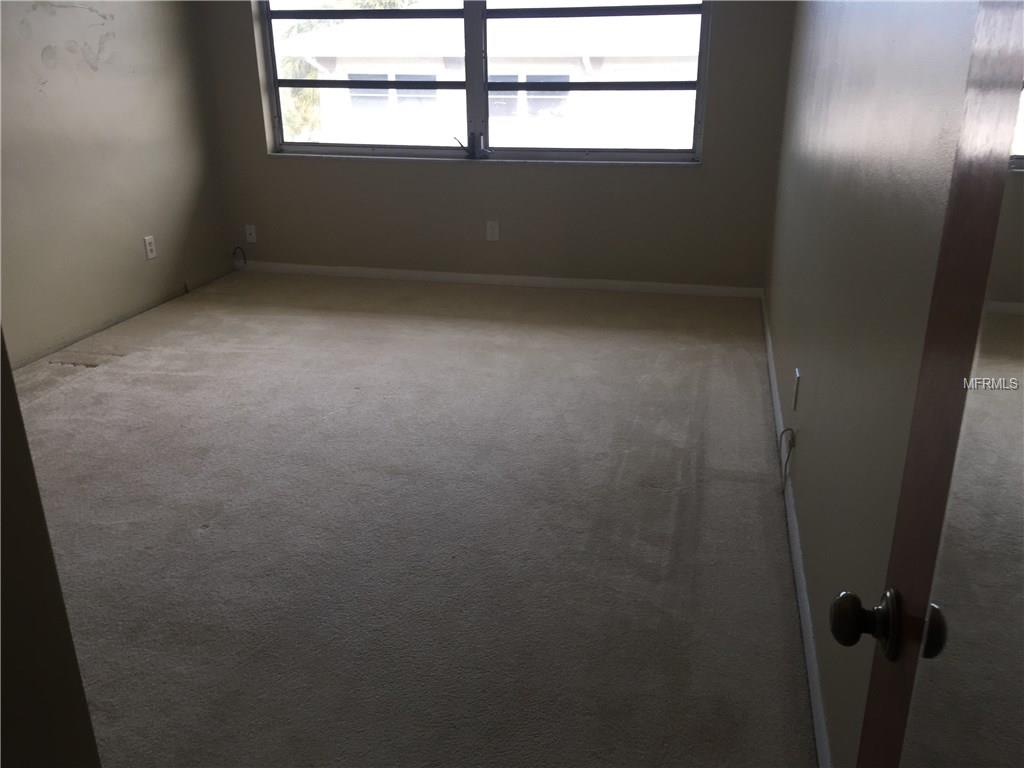 1235 S HIGHLAND AVENUE, CLEARWATER, Florida 33756, 2 Bedrooms Bedrooms, 4 Rooms Rooms,1 BathroomBathrooms,Residential,For sale,HIGHLAND,U7844697