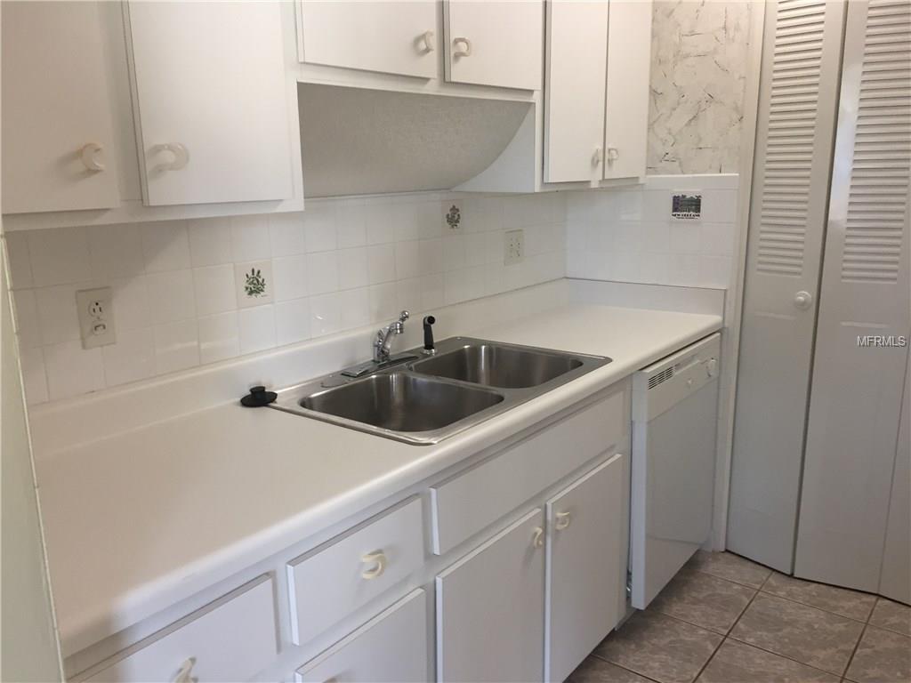 1235 S HIGHLAND AVENUE, CLEARWATER, Florida 33756, 2 Bedrooms Bedrooms, 4 Rooms Rooms,1 BathroomBathrooms,Residential,For sale,HIGHLAND,U7844697
